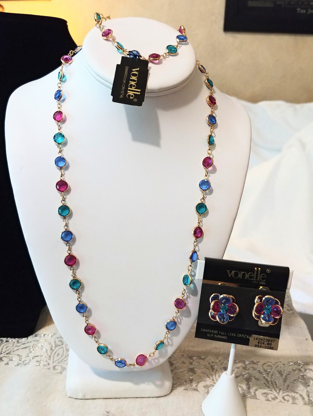 NWT Vintage Swan Signed 70s Swarovski Crystal Necklace Bracelet Earrings Set